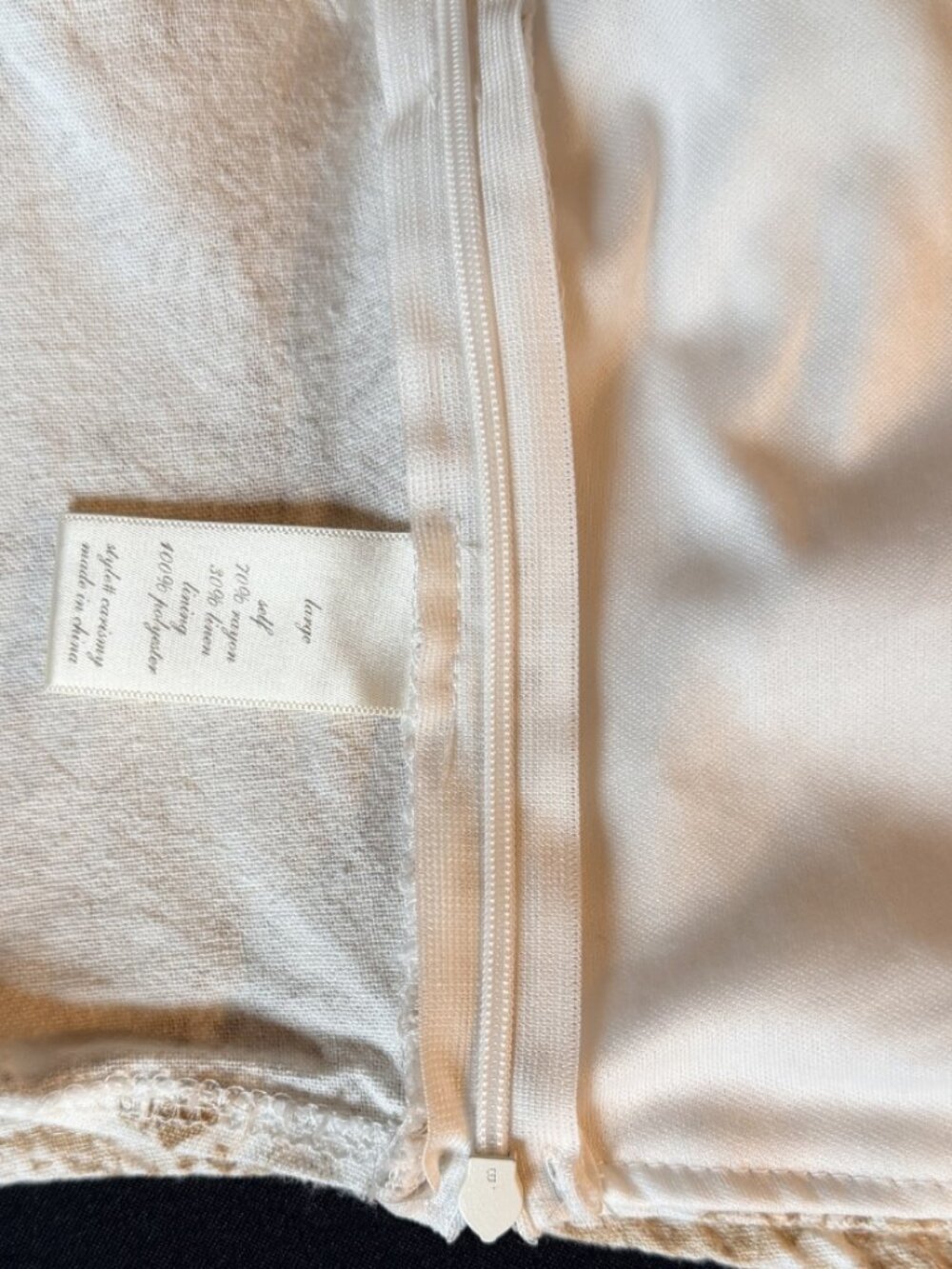 Altar'd State | Floral Puff Sleeve Crop Top | Size Large - Picture 6 of 7